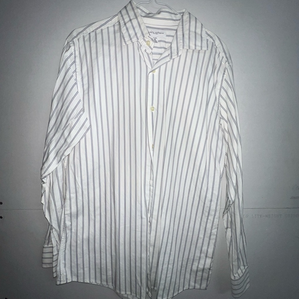 Men’s medium banana republic polo